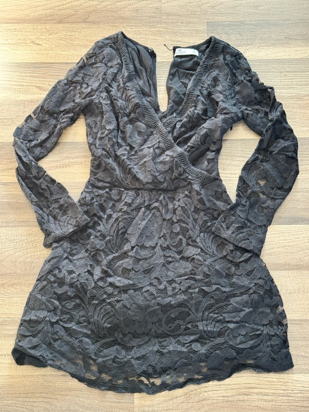 Hollister Charcoal Gray Lace Long-Sleeve Wrap Dress